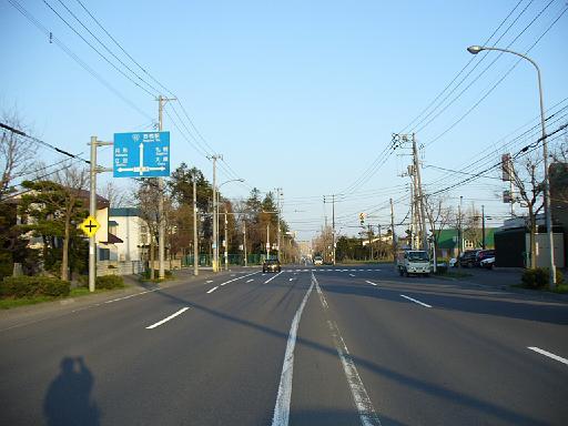 20070503_32b 三番通り交差点（野幌駅方向）